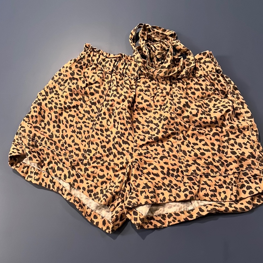 Paper bag Leopard Shorts